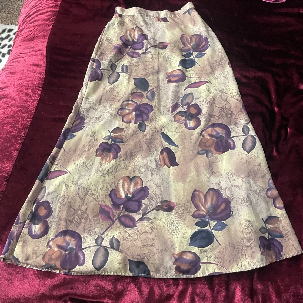 Vintage 90s floral skirt - Picture 1 of 2
